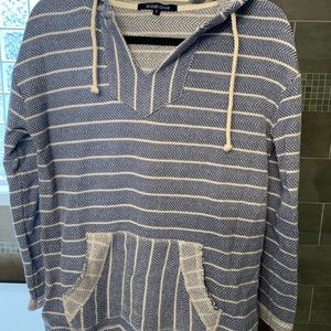 Nautical style sweatshirt-pullover